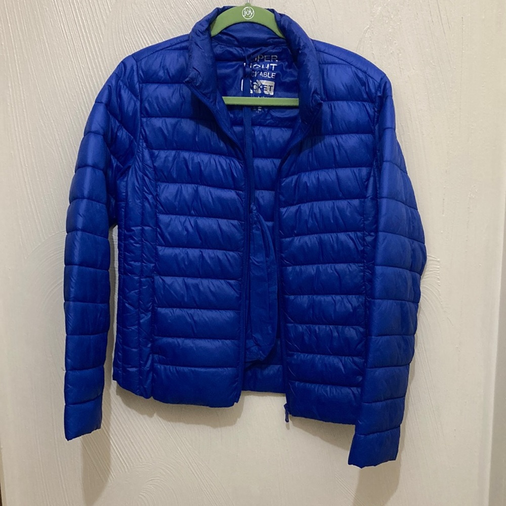 Primark Blue puffer jacket with storage bag for compact storage Small